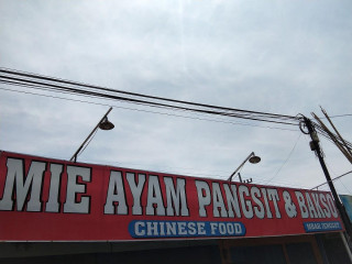 Mie Ayam Pangsit Bakso Mbah Jenggot