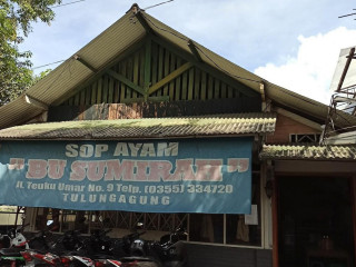 Sop Ayam Bu Sumirah