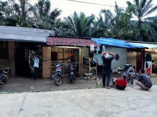 Warung Kopi Bu Mumun