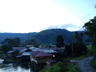 Rumah Makan Pemancingan Solotan