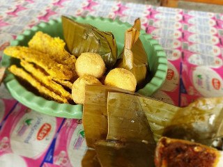 Warung Gegok Mbah Tumirah