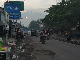 Martabak Bangka Restu Bumi Weru