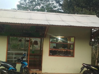 Warung Nasi Gumilang