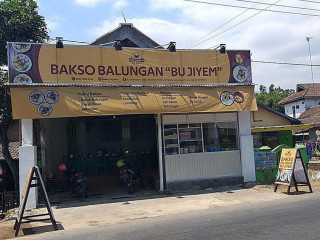 Bakso Balungan Bu Jiyem