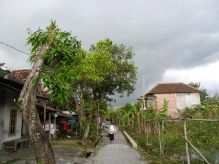 Warung Sosis Dhani Sahir