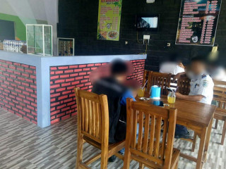 Wbk Warung Batas Kota) Mbak In Spesialis Asem2, Krengsengan Dan Sate Kambing