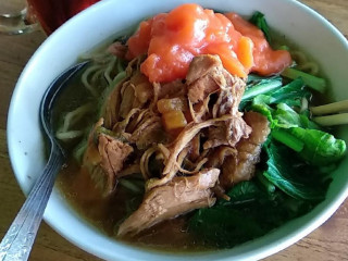 Mie Ayam Dan Bakso Mbakrus