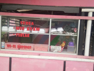 Kedai Pelangi