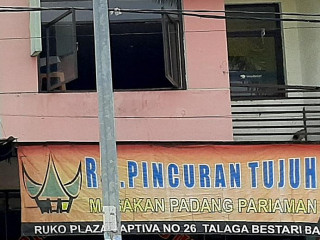 Rumah Makan Pincuran Tujuh