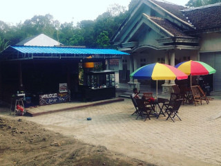 Kedai Jawa Jaman Now Bu Lilik