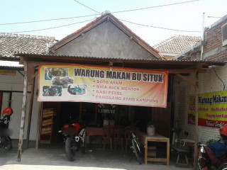 Soto Ayam Kampung Bu Situk