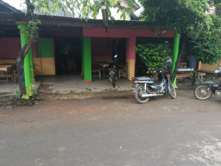 Warung Ijo Mak Temu