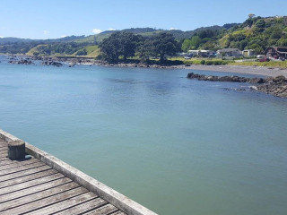 Waihau Bay Store