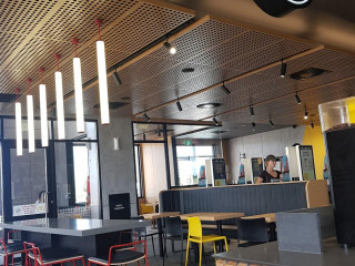 Mcdonald's Karaka