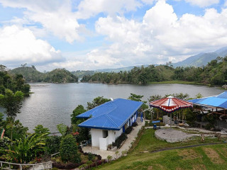 Mountain Lake Eco Resort