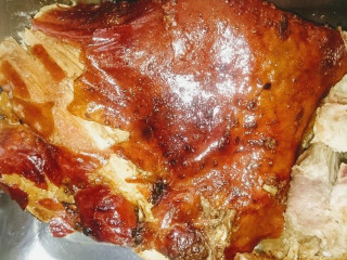 Inday Maasinhon Lechon Hauz