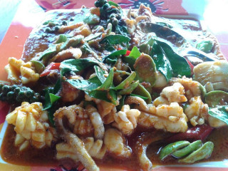 Yai Choei Seafood