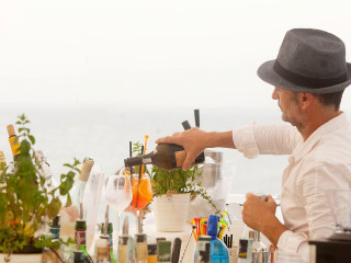 restaurant image
