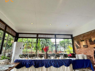 The Nobles' Seafoods And Grill