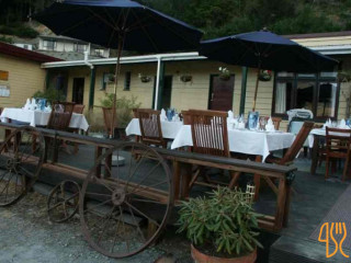 Kinloch Wilderness Retreat