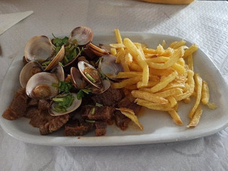 Lay's And Lyn Resto