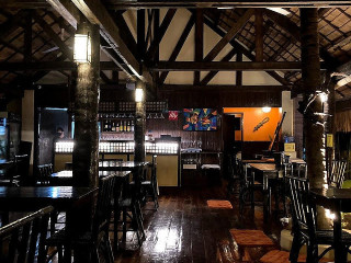 Trattoria Altrove Moalboal
