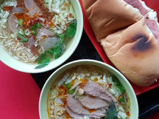 Loleng's Hu Tieu-an