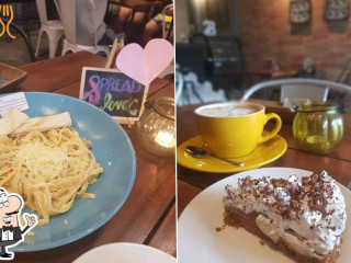 28th Street Café