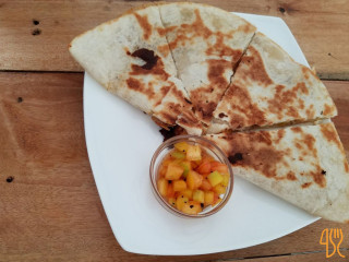 Gwaffles Cafe