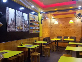 Yuno's Food Ave.
