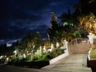 Villa Cerilla Event Center And Private Resort