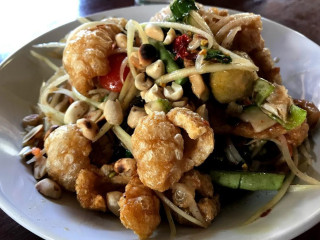 ร้านส้มตำ น้ำงิ้ว นางจิต
