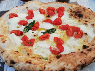 Crazy About Pizzaa